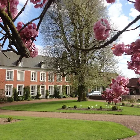 Le Manoir Bed & Breakfast